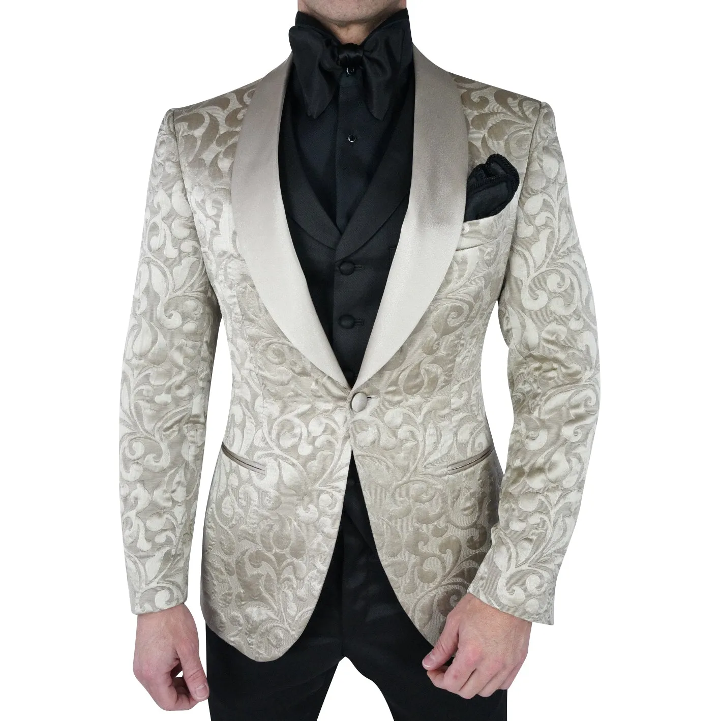 Champagne Oro Paisley Dinner Jacket @ The Vault